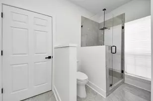 6502 Oakburl Ct, Sugar Land, TX 77479 - Photo 19