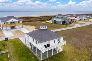 3833 Biscayne Beach Rd, Port Bolivar, TX 77650 - Photo 5