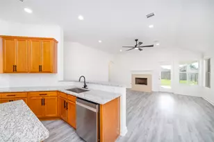 11726 Dandy Park Ct, Houston, TX 77047 - Photo 13