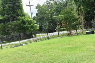 8535 Parkette Dr, Houston, TX 77028 - Photo 33