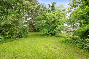 12995 Point Aquarius Blvd, Willis, TX 77318 - Photo 17