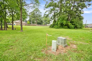 12995 Point Aquarius Blvd, Willis, TX 77318 - Photo 27