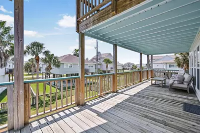 13925 Pirates Beach Boulevard, Galveston, TX 77554 - Photo 35