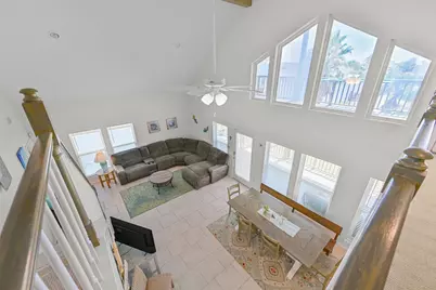 13925 Pirates Beach Boulevard, Galveston, TX 77554 - Photo 29