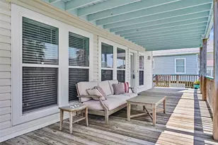 13925 Pirates Beach Blvd, Galveston, TX 77554 - Photo 37