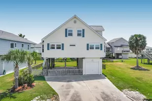 13925 Pirates Beach Blvd, Galveston, TX 77554 - Photo 47