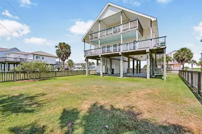 13925 Pirates Beach Boulevard, Galveston, TX 77554 - Photo 41