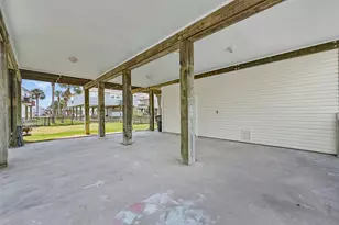 13925 Pirates Beach Blvd, Galveston, TX 77554 - Photo 43