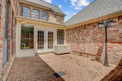 11703 Wickhollow Lane, Houston, TX 77043 - Photo 27