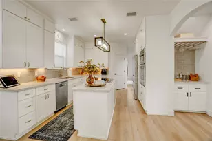 11703 Wickhollow Ln, Houston, TX 77043 - Photo 11
