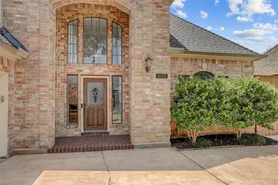 11703 Wickhollow Lane, Houston, TX 77043 - Photo 3