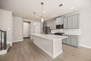 9831 Heritage Run Ln, Houston, TX 77080 - Photo 11