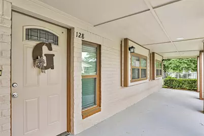 128 Legend Lane, Livingston, TX 77351 - Photo 9