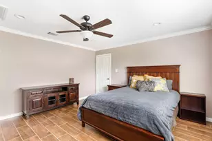 128 Legend Ln, Livingston, TX 77351 - Photo 23