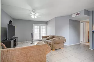 10603 Wilcrest Dr, Houston, TX 77099 - Photo 9