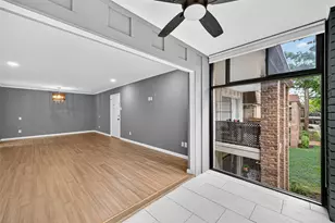 7555 Katy Fwy, Houston, TX 77024 - Photo 13