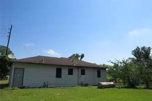 1721 Y. U. Jones Rd, Richmond, TX 77469 - Photo 9
