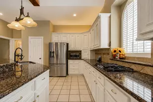 14142 Champion Village Dr, Houston, TX 77069 - Photo 13