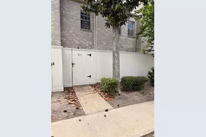 4001 Tanglewilde Street #811, Houston, TX 77063 - Photo 31