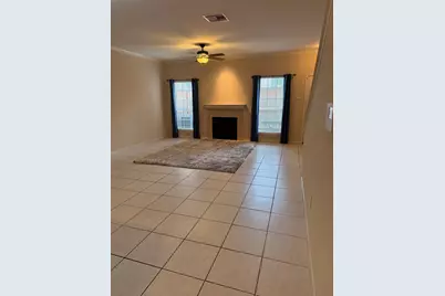 4001 Tanglewilde Street #811, Houston, TX 77063 - Photo 5