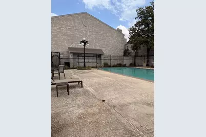 4001 Tanglewilde Street #811, Houston, TX 77063 - Photo 33