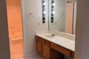 4001 Tanglewilde St, Houston, TX 77063 - Photo 17