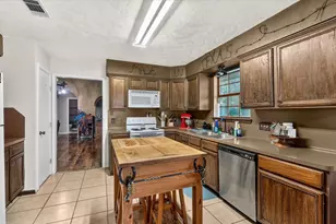 23346 Henson Rd, Montgomery, TX 77356 - Photo 15