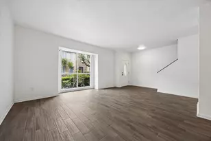 840 Threadneedle St, Houston, TX 77079 - Photo 5