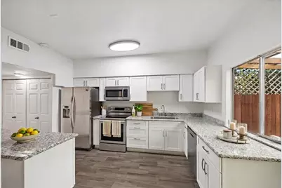 840 Threadneedle Street #207, Houston, TX 77079 - Photo 11