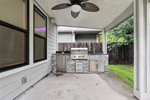 3267 Simmons St, Houston, TX 77004 - Photo 3