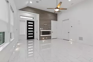 3267 Simmons St, Houston, TX 77004 - Photo 11