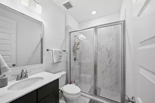 8022 Hingham Ln, Spring, TX 77389 - Photo 15