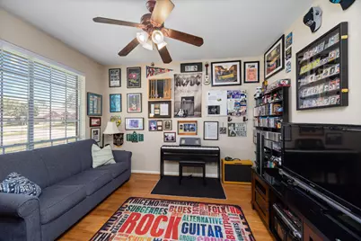 9907 Therrell Drive, Houston, TX 77064 - Photo 27