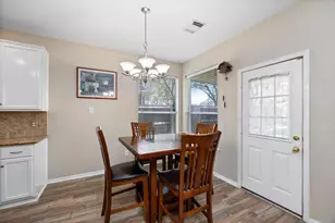 9907 Therrell Dr, Houston, TX 77064 - Photo 11