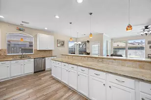 9907 Therrell Dr, Houston, TX 77064 - Photo 7