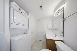1311 Antoine Dr, Houston, TX 77055 - Photo 9