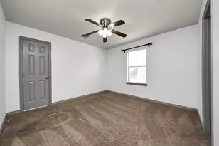 4410 Lodge Vine Ct, Sugar Land, TX 77479 - Photo 39