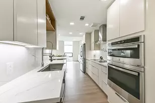 5100 San Felipe St, Houston, TX 77056 - Photo 9
