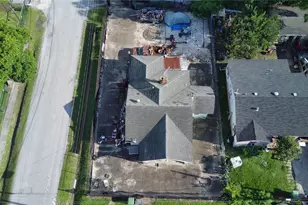 8326 John St, Houston, TX 77012 - Photo 3