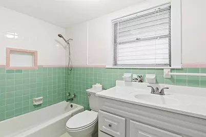 5319 Avenue O 1/2, Galveston, TX 77551 - Photo 21