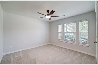 15435 Aberdeen Wood Drive, Humble, TX 77346 - Photo 9