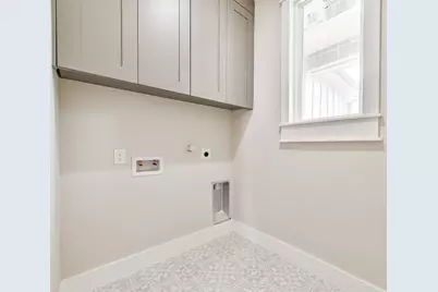 250 Pony Trail, Angleton, TX 77515 - Photo 9