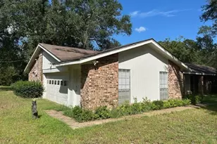 1549 Co Rd 1650, Grapeland, TX 75844 - Photo 1