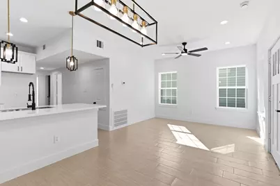 428 Rhode Island St, Houston, TX 77029 - Photo 11