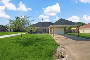 254 Chuck Wagon, Livingston, TX 77351 - Photo 1