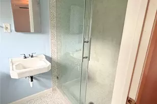 4833 Hazelton St, Houston, TX 77035 - Photo 11