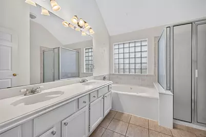 1207 Green Knoll Drive, Sugar Land, TX 77479 - Photo 39