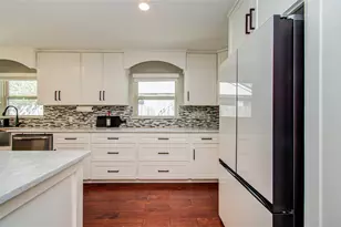 4846 Creekbend Dr, Houston, TX 77035 - Photo 5