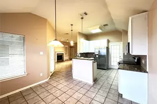 1115 Courtside Dr, League City, TX 77573 - Photo 9