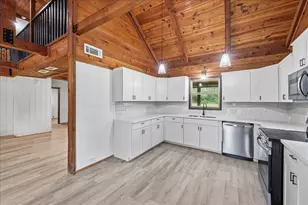 264 County Rd 4058, , TX 75933 - Photo 9